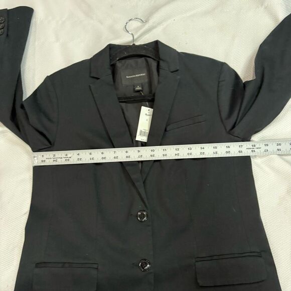 Banana Republic Black Two Button Closure Career Blazer Sz 8 - Picture 5 of 9